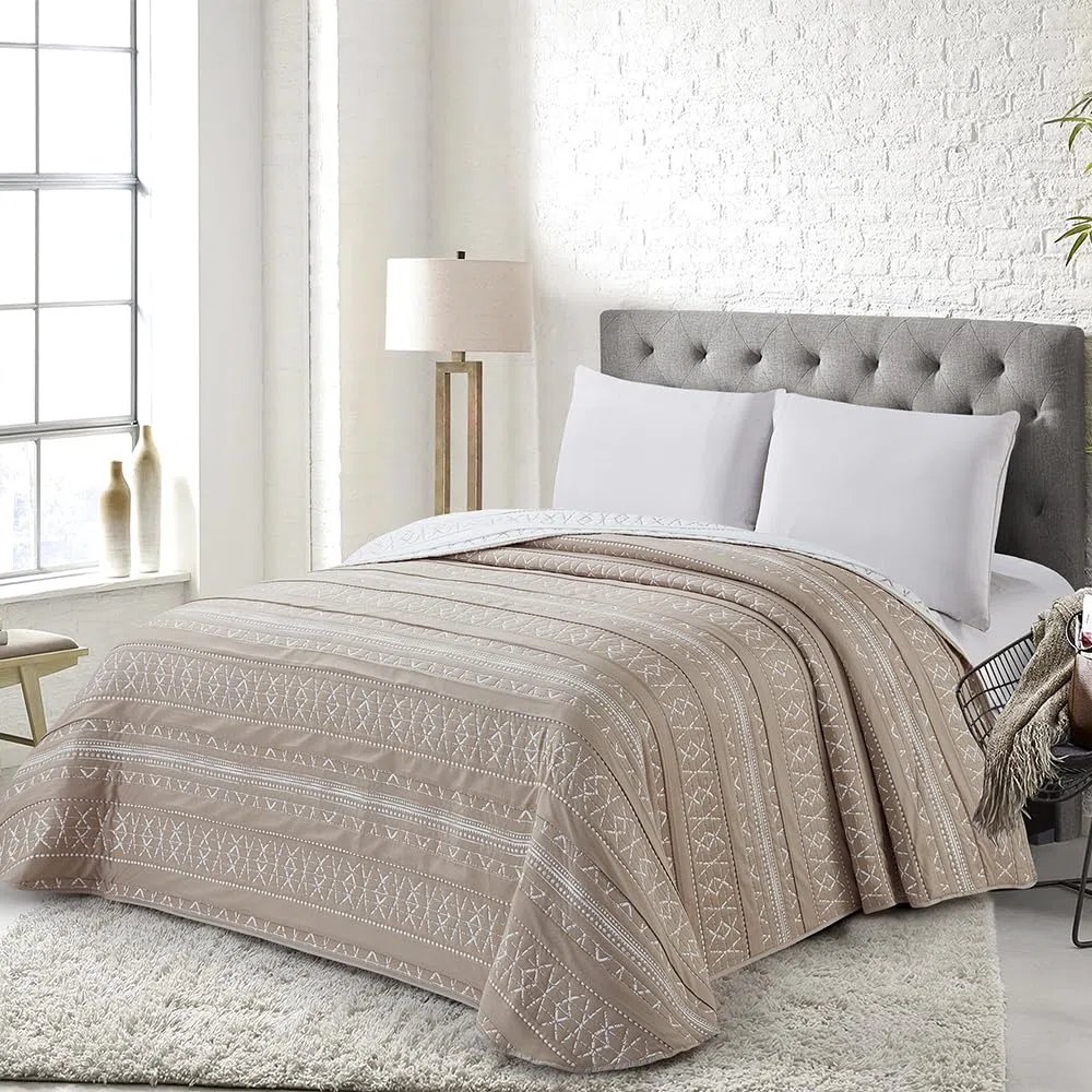COTTON ARTean Colcha bouti Cama 200 Primavera - Verano ARLABAN Beige - Reversible poliéster - Jacquard Extra Suave