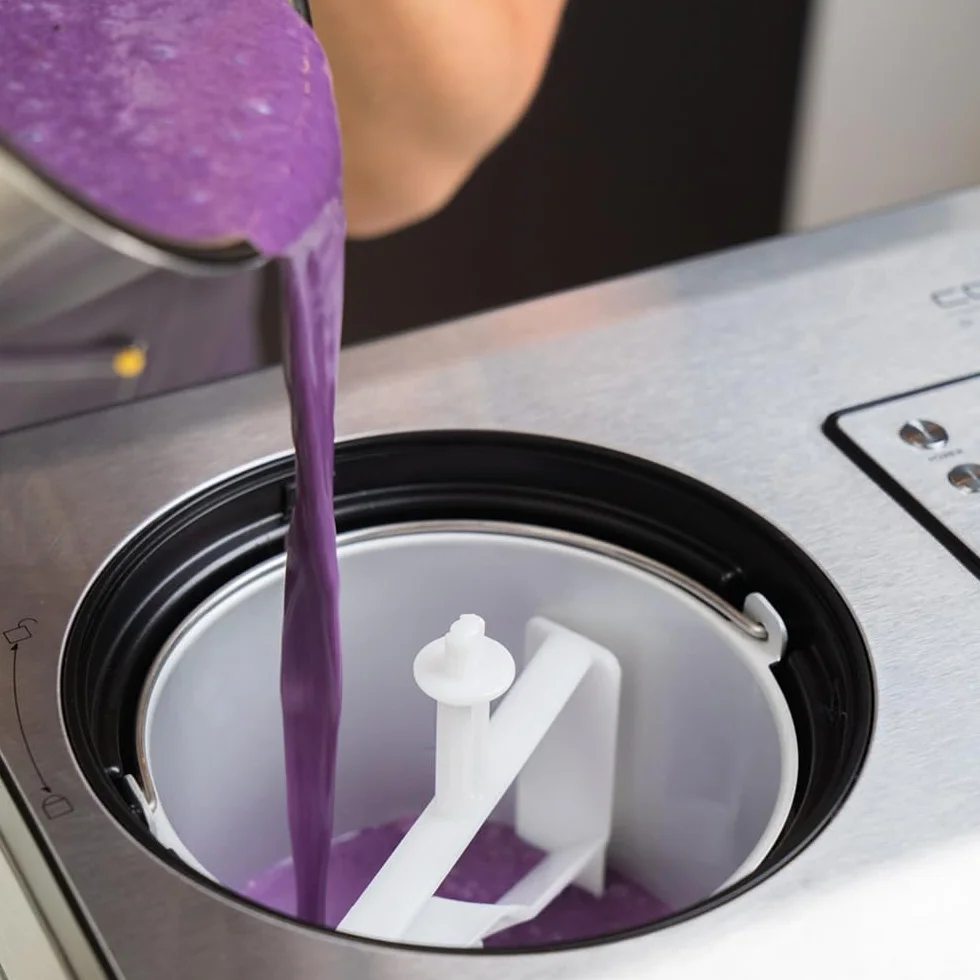 CASO Ice Creamer – 2 en 1 Design Heladera y máquina de yogur con tecnología de compresor, sin necesidad de enfriamiento previo, produce hasta 2 litros de helado, helado o yogur