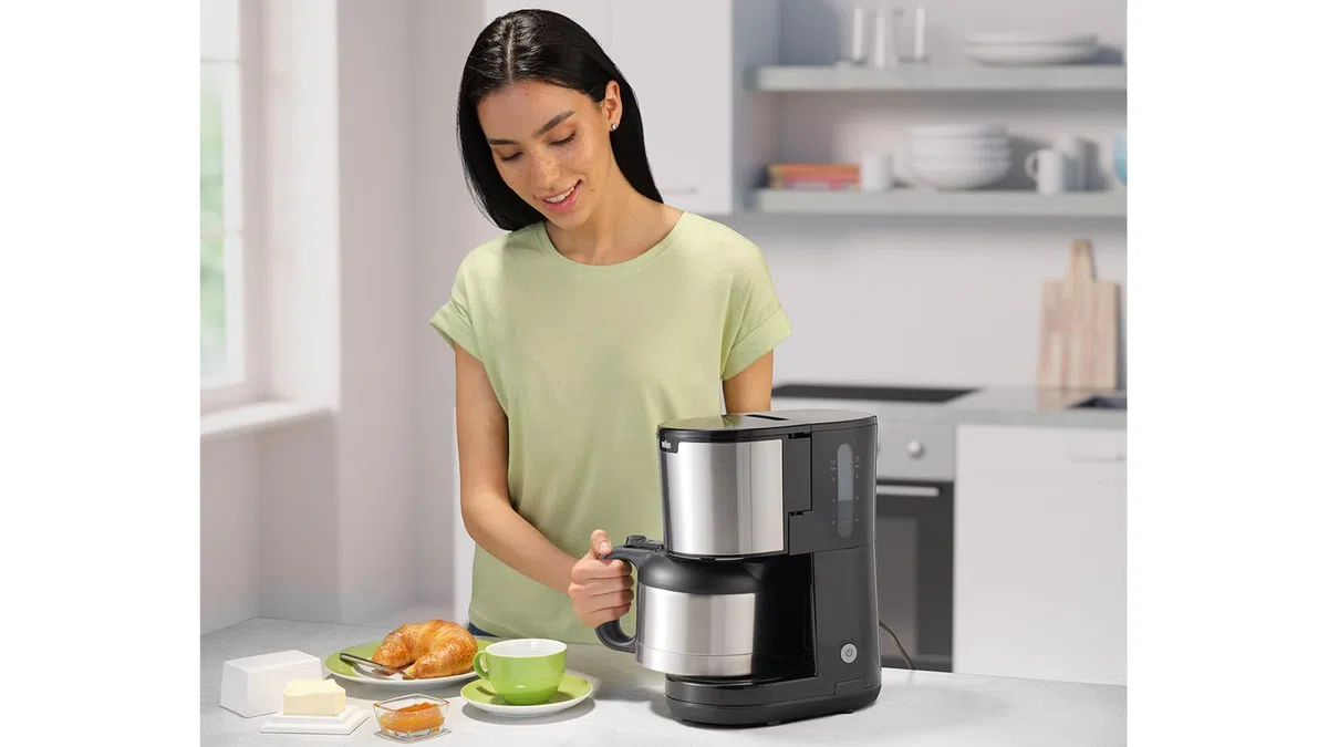 Braun PurShine KF1505 BK Cafetera de filtro, jarra térmica de acero inoxidable de 1,2 l para hasta 9 tazas, sistema OptiBrew, función antigoteo, cesta de filtro giratoria, apagado automático, 1000 W,