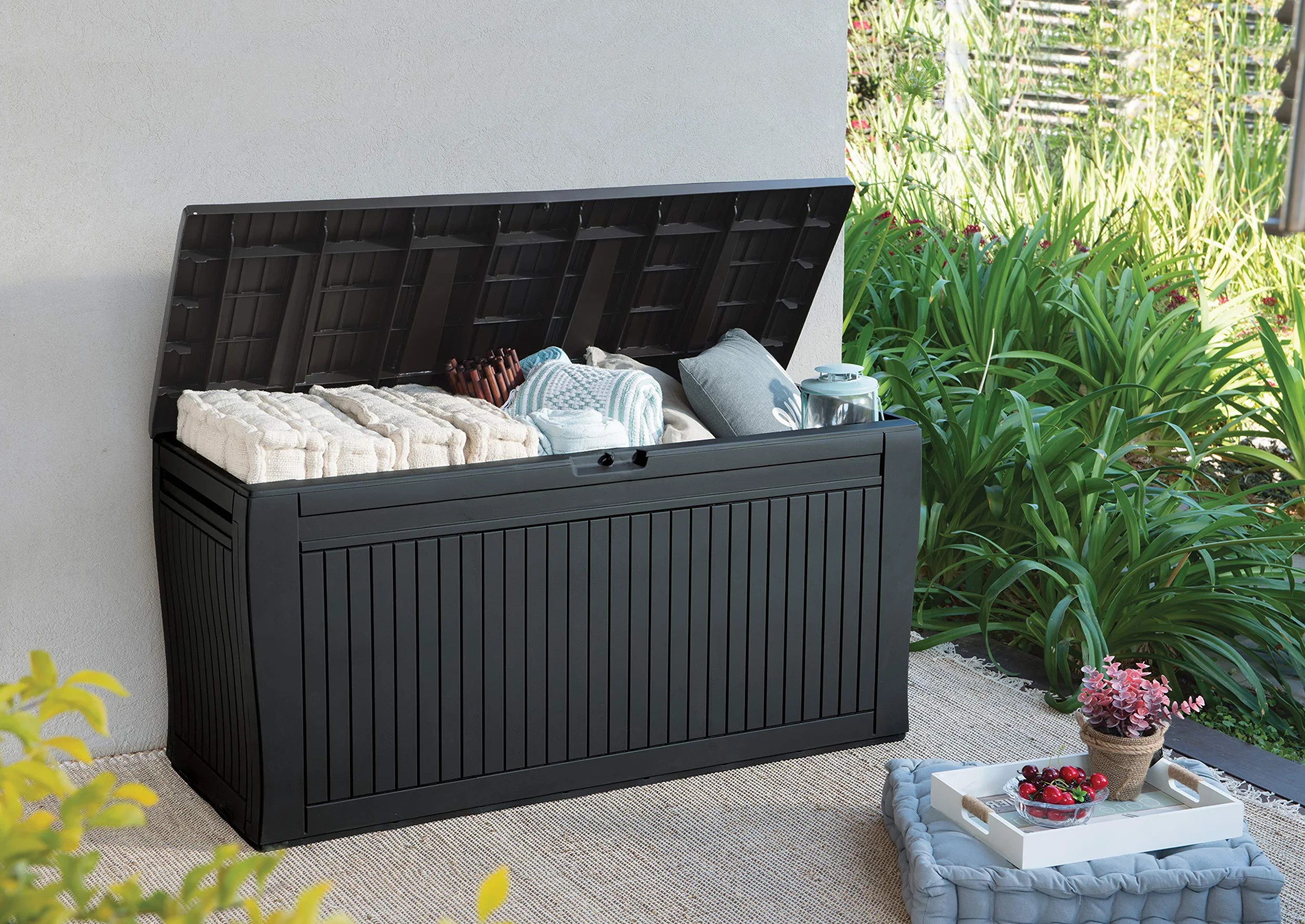 Keter Comfy - Baúl de resina de 270 L, color grafito, 116,7 x 54,6 x 8,6 cm