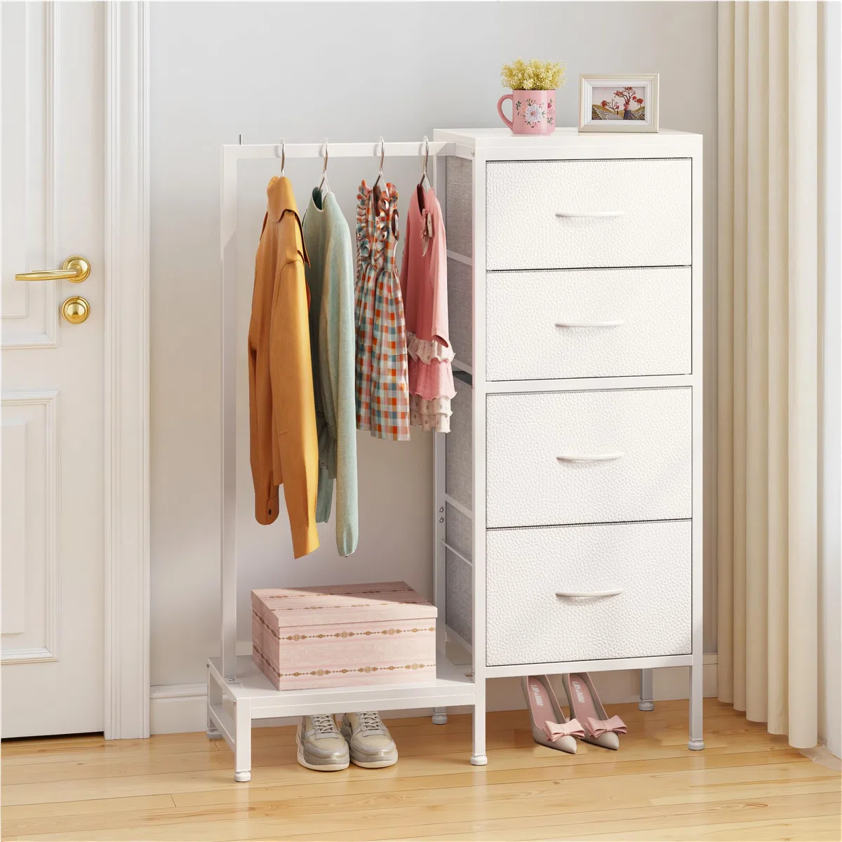 Cómoda con 4 Cajones de Tela y Barra Colgante, 111 cm, Mueble Multifunción para Dormitorio, Salón, Habitación Infantil, Pasillo, Madera Rústica rústica Blanco