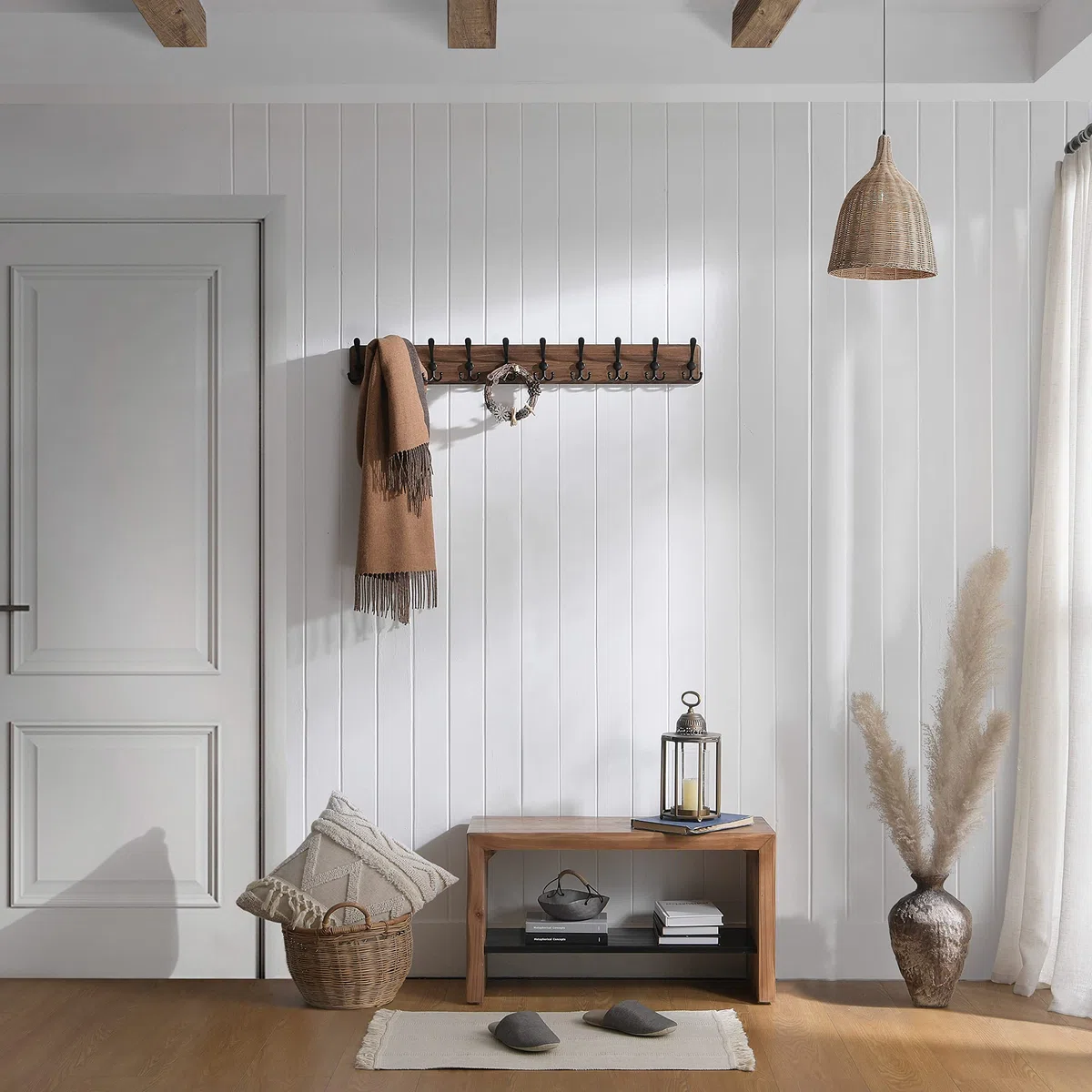 SKOLOO Percheros Pared Madera con 10 Ganchos- 97 cm, Pino, Perchero de Pared para Entrada Recibidor Dormitorio Salon, Marrón