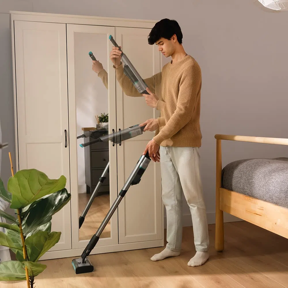 Cecotec Aspiradora Escoba sin Cable Ultraligera - Scoba 2100 Twice. 210W y 20 kPa, Motor Digital Brusless, Autonomía 45 mins, Cabezal Motorizado Omnidireccional con Doble Cepillo, 2 Accesorios