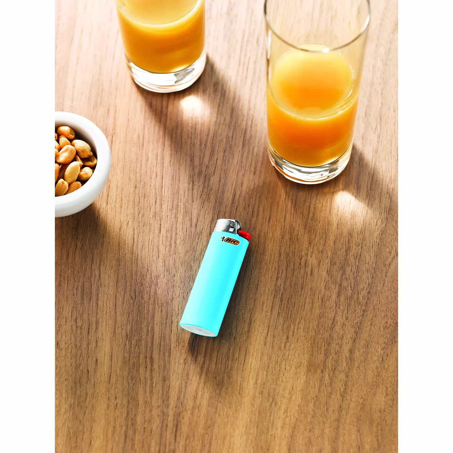BIC - Encendedores, J26, Pack Maxi, 50 Unidades