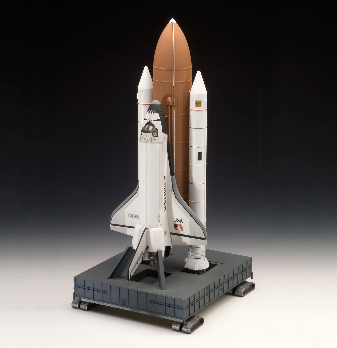 Revell - Space Shuttle Discovery & Booster, Kit de Modelo, Escala 1:144 (4736) (04736)