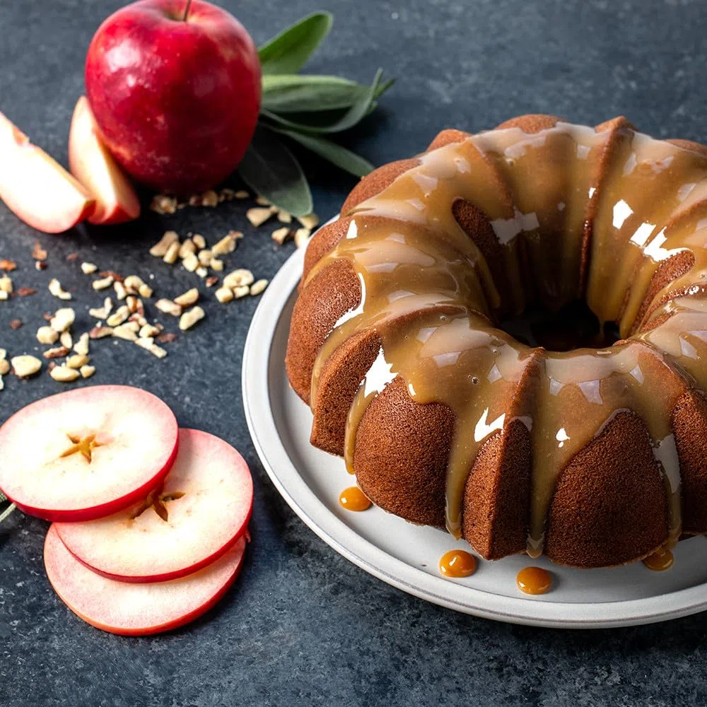 Nordicware 50037 - Molde para repostería, diseño Jubiläums-Bundt, color plateado