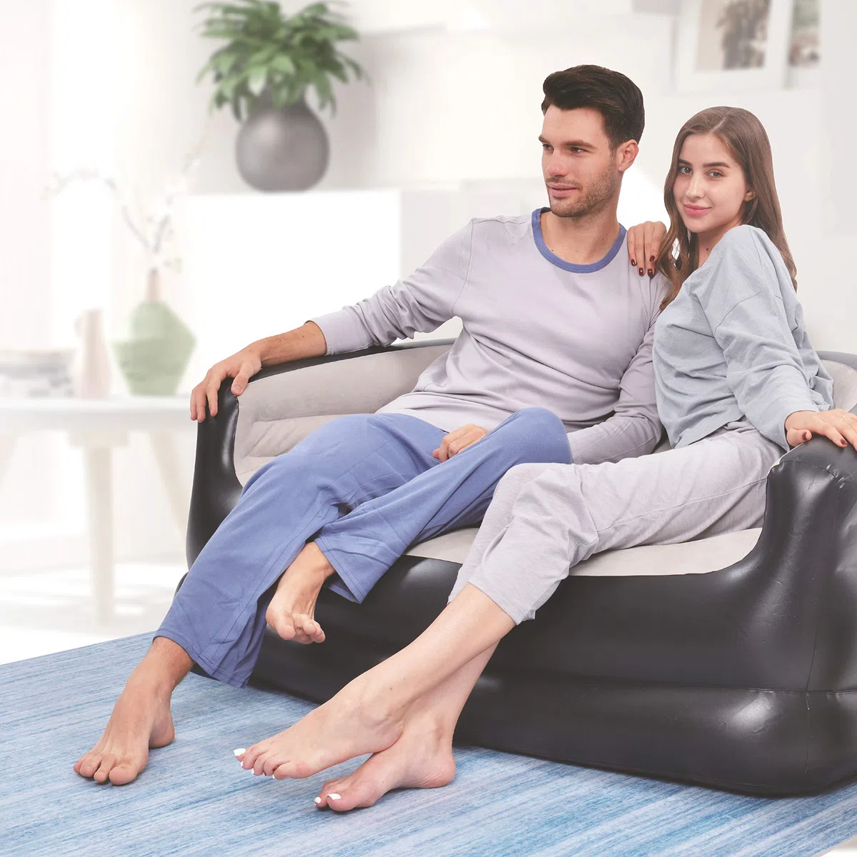 Avenli 98139 Sofá de Lujo para 2 Personas/reposabrazos incluidos/Material de Vinilo Duradero/Inflado fácil de 2 Minutos/Almacenamiento Plegable Plano/Superficie flocada
