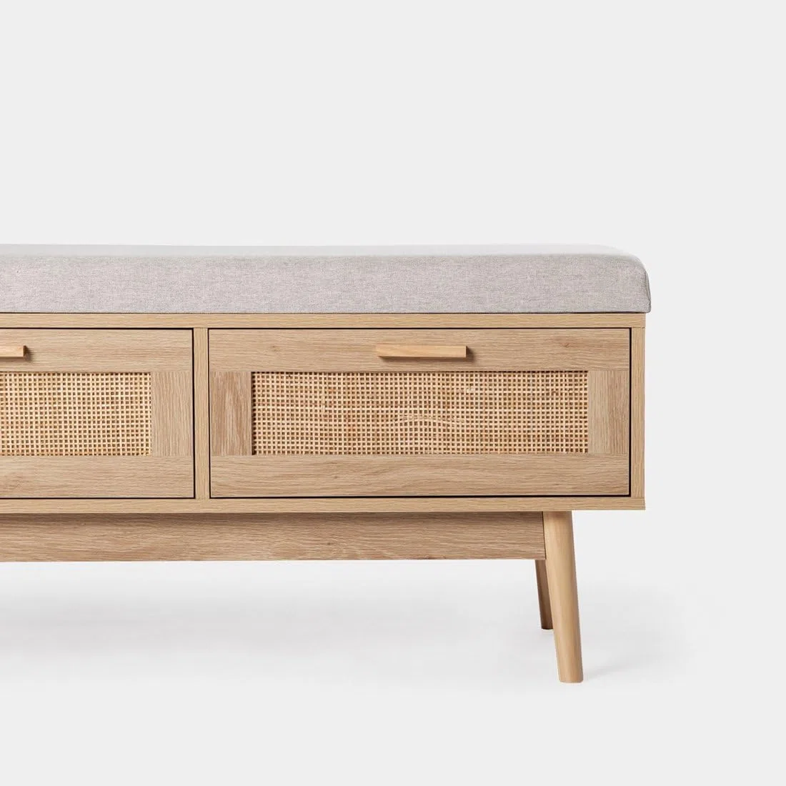 KLAST Banco en Madera y Ratán Natural con Cojín Tahiti, Incluye Dos Cajones y Aporta un Toque Natural y Confort a Cualquier Espacio.