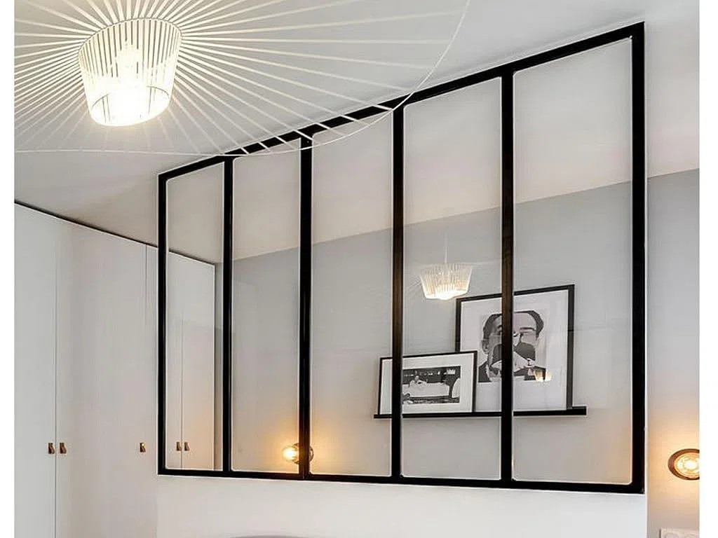 Vente-unique - Cristalera Bayview - L 150cm x A 3.5cm x H 130cm - Cristal Templado - Negro
