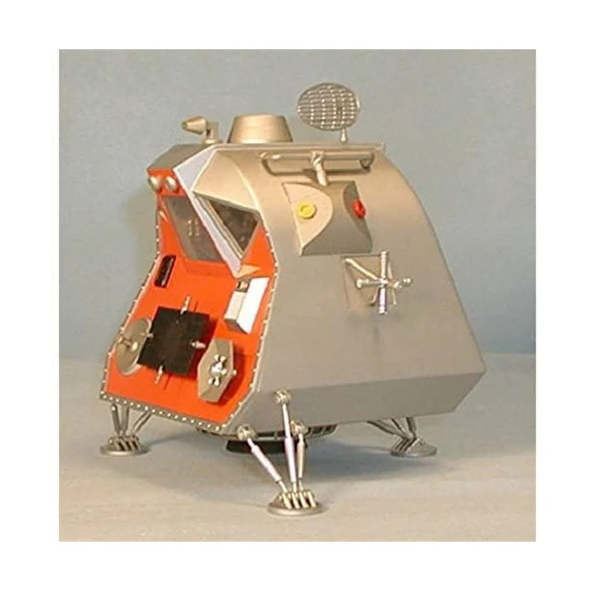 Moebius Lost In Space - Kit de Modelo de plástico Space Pod