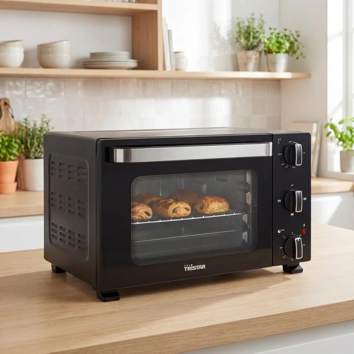 Tristar Horno Mini 20 L, 1300 W, Calor Superior e Inferior, Termostato Ajustable, Temporizador 60 Minutos, Puerta Doble Cristal, Bandeja y Rejilla, OV-3650