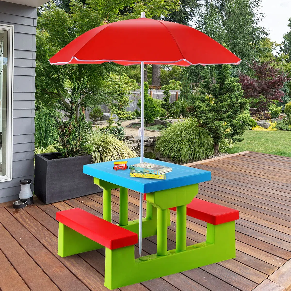KOMFOTTEU Conjunto de Asientos Infantiles con Sombrilla, Juego de Picnic para Niños con 1 Mesa y 2 Bancos, Juego de Muebles para Jardín, Parque, Terreza (Verde + Rojo + Azul)