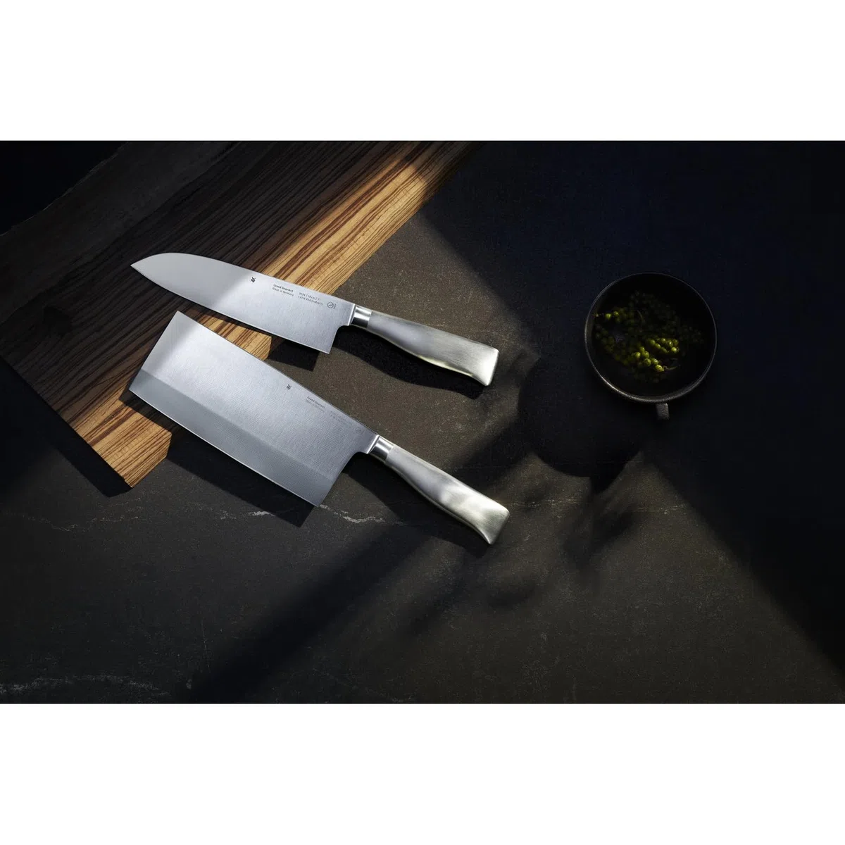 WMF Cuchillo japonés Santoku, longitud de hoja 18cm, colección Grand Gourmet