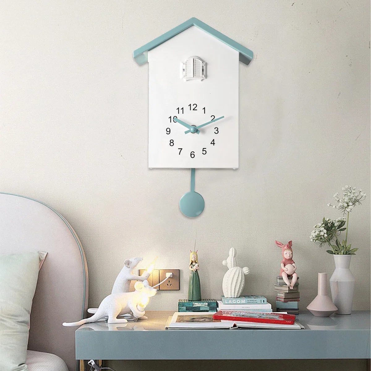 Reloj de cuco moderno, reloj de cuco de la Selva Negra con péndulo, reloj de cuco con voz de pájaro y función de silencio nocturno. Reloj de péndulo moderno para pared para el hogar, sala de