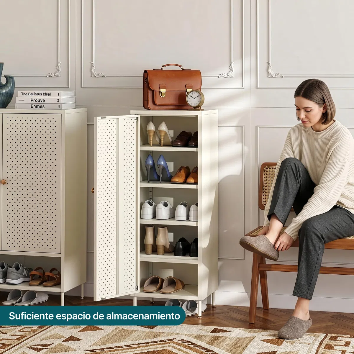 [en.casa] Zapatero Coleraine Armario con 3 Estantes Rebulables en Altura y 1 Puerta Batiente Mueble Zapatero Organizador para Zapatos Multiusos Acero 115 x 43 x 35 cm - Blanco Crema