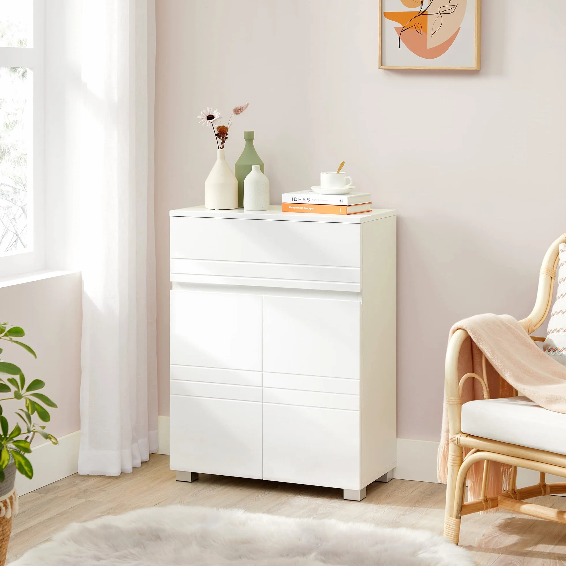 VASAGLE Armario de baño, Mueble de baño, con Doble Puerta, Estante Ajustable, para Pasillo, Entrada, 60 x 30 x 80 cm, Blanco BBK140W01