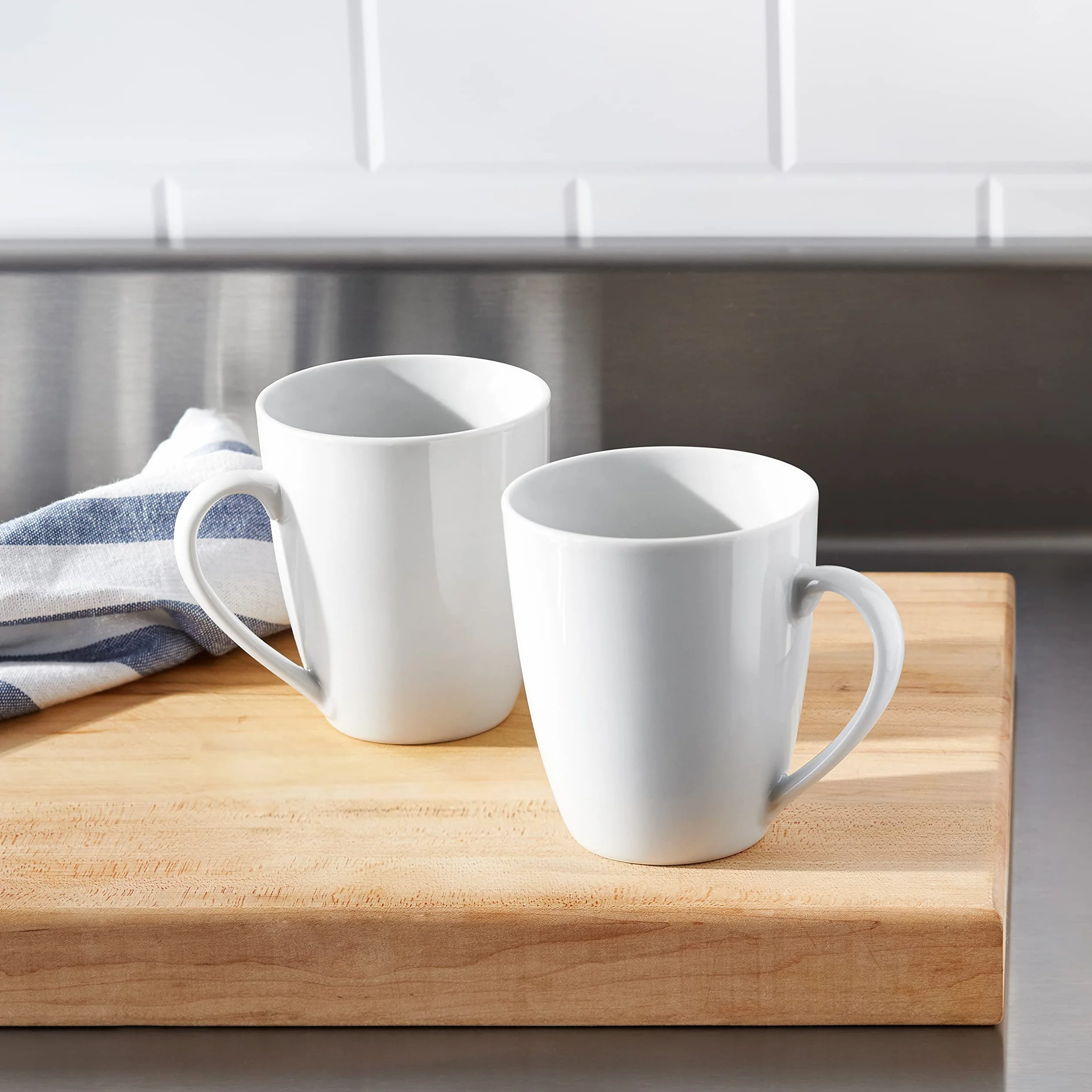 Amazon Basics tazas de café de porcelana, 12 unidad, 355 ml, Blanco.