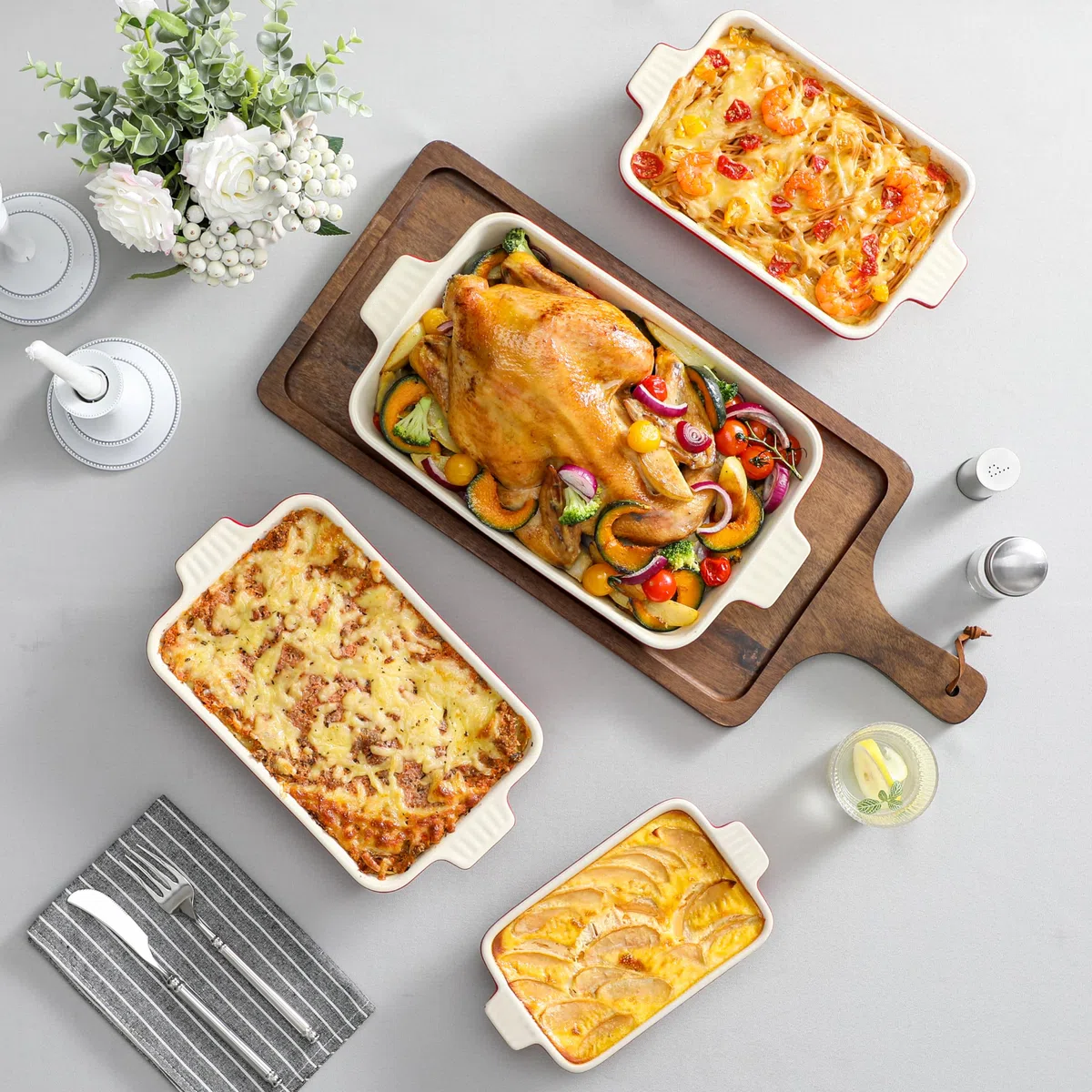MALACASA Juego de 4 Porcelana Molde Para Pan y Bandeja Para Hornear en 4 Tamaños, Plato Hondo Rojo, Serie BAKE