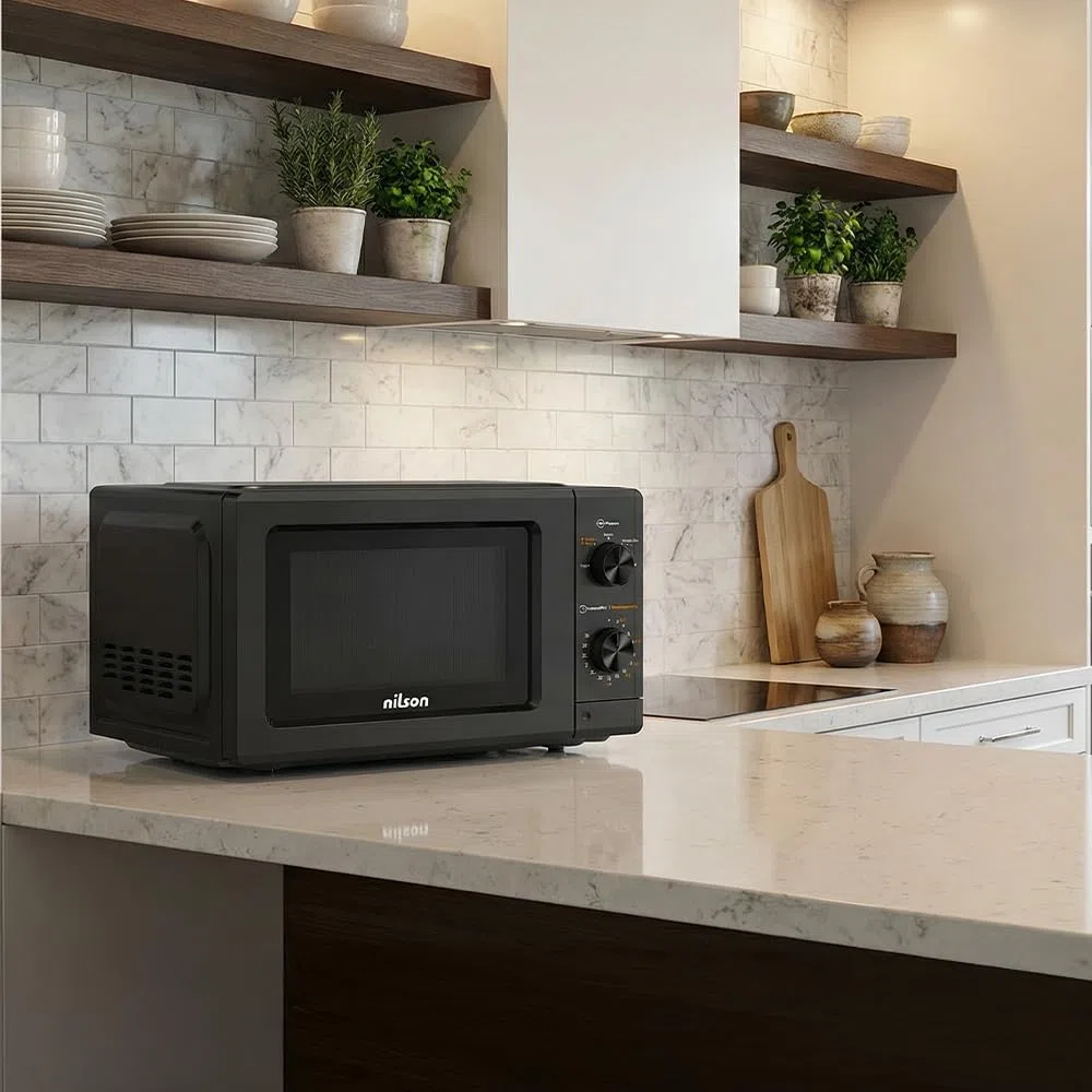 Nilson Microondas 19L Libre Instalación, Negro NMW2701N. 700W, 5 Programas, Mecánico, Modo Descongelación, Revestimiento Interior, Fácil Limpieza, Temporizador 30min