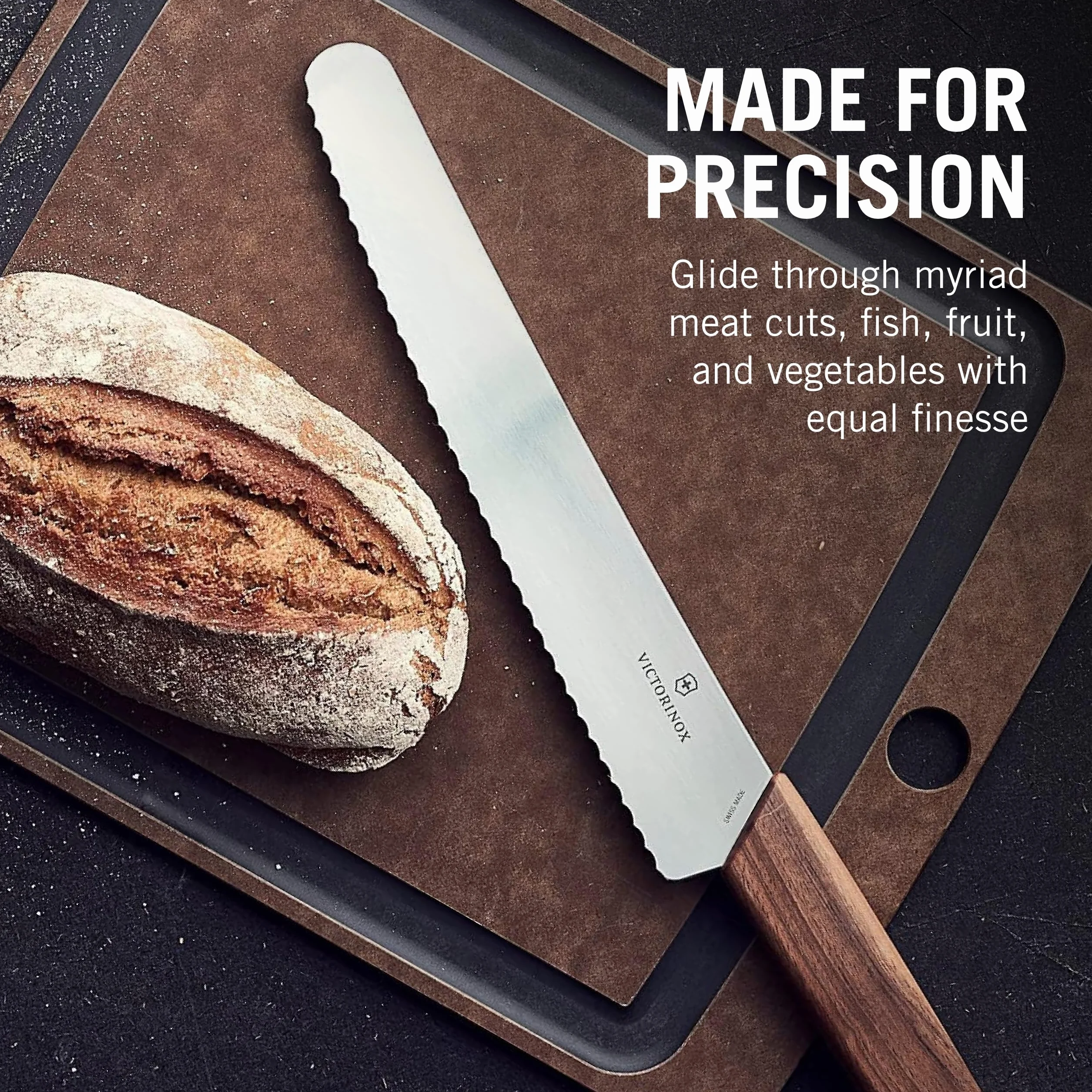 Victorinox Swiss Modern, coltello Santoku in confezione regalo, 17 cm, in legno di noce, confezione regalo