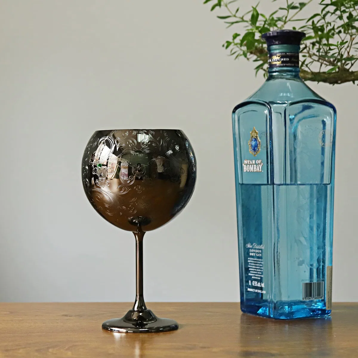 Copas de Gin Tonic, Juego de 2 Copas de Cocktail Acero Inoxidable, Copas de Vino para Amantes de La Ginebra, 680 ml, Negro.