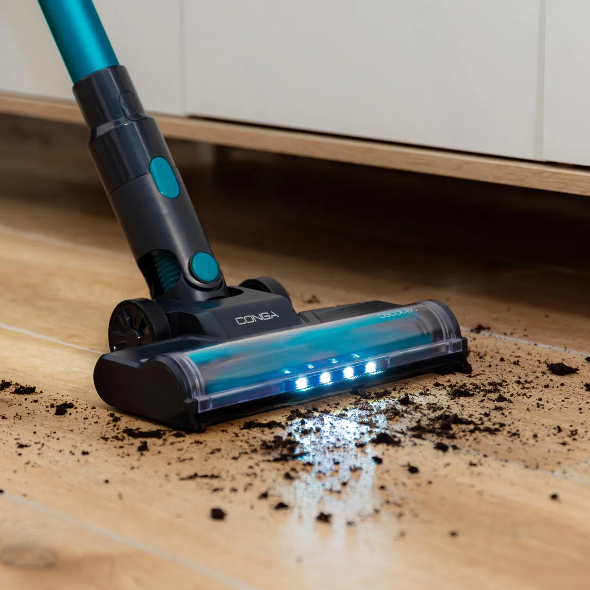 Cecotec Aspiradora Escoba Sin Cable Conga Rockstar 1500 Horizon X-Treme XL. 215W Potencia Total, Autonomía 60min, Cepillo Mixto, 2 Modos de Succión, Parallel Cyclone System, Depósito 600ml
