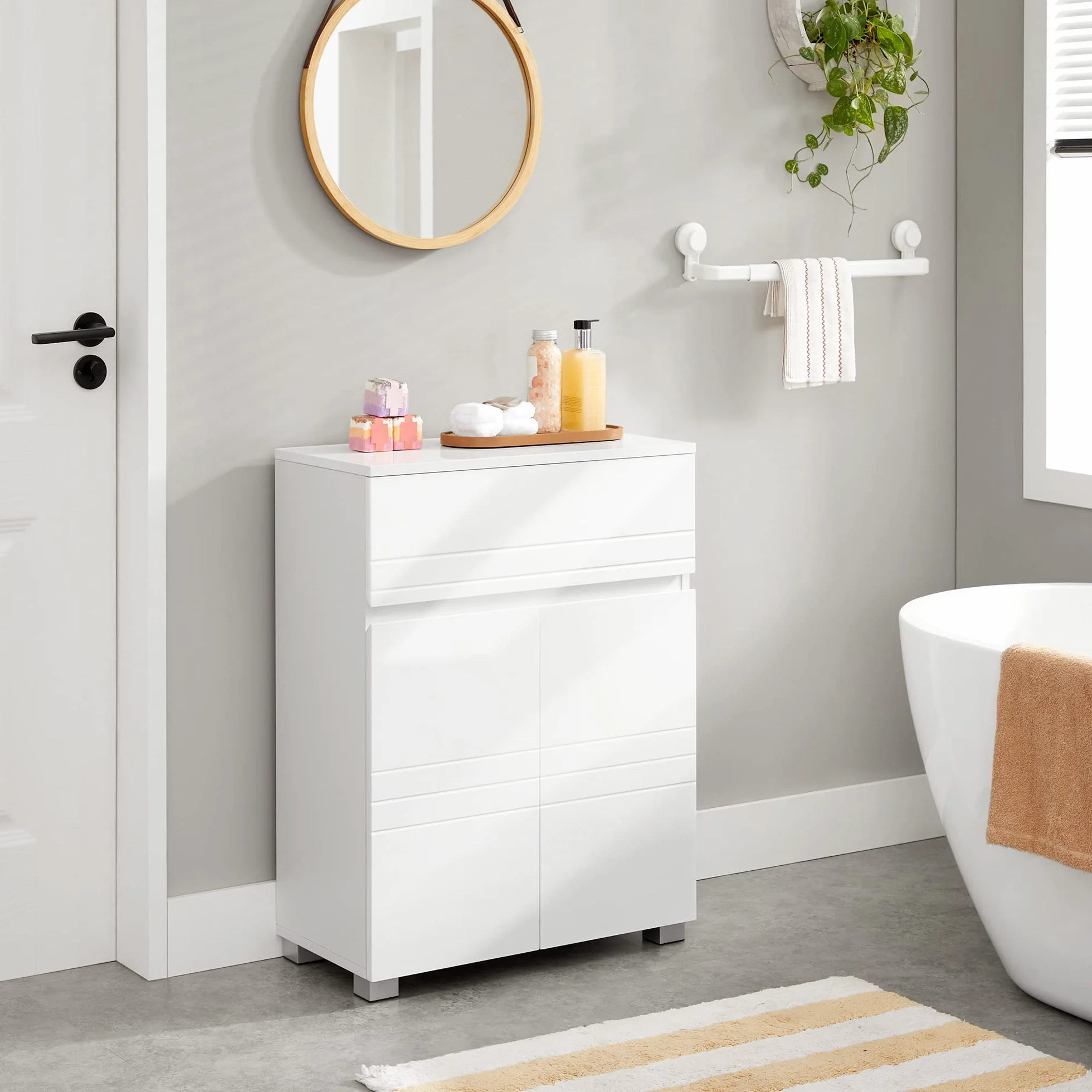 VASAGLE Armario de baño, Mueble de baño, con Doble Puerta, Estante Ajustable, para Pasillo, Entrada, 60 x 30 x 80 cm, Blanco BBK140W01