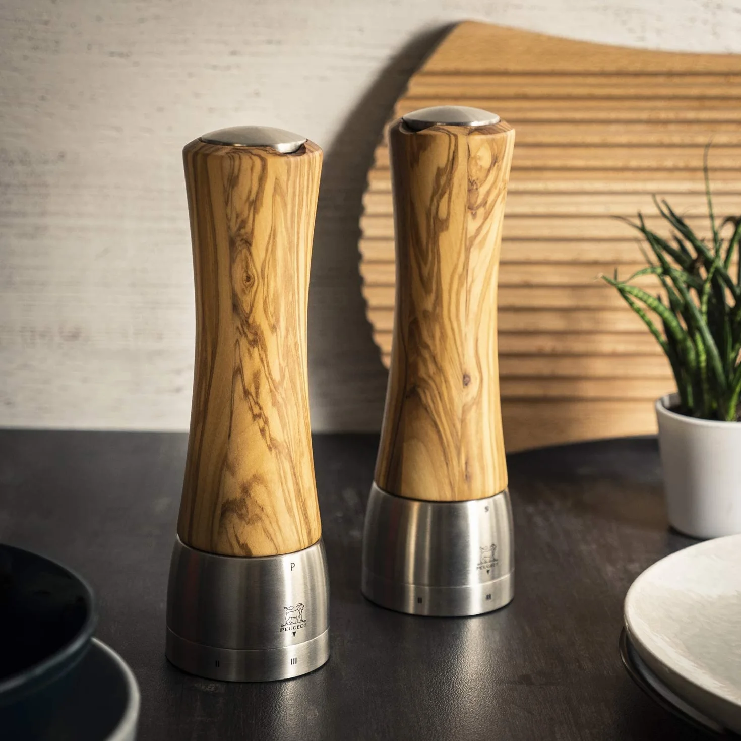 Peugeot - Madras u'Select - Molinillo de sal manual, ajustable, acero inoxidable y madera de olivo, natural, 16 cm