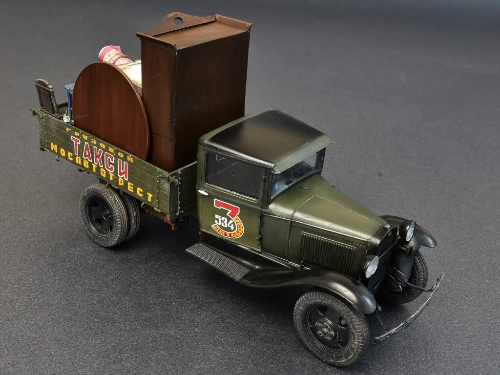 MiniArt 38013 1:35 Sov. 1,5 Ton Camión AA Polutorka – Réplica Fiel, construcción de maquetas, Kit de plástico, Manualidades, aficiones, Pegar, maqueta, Montaje, sin barnizar
