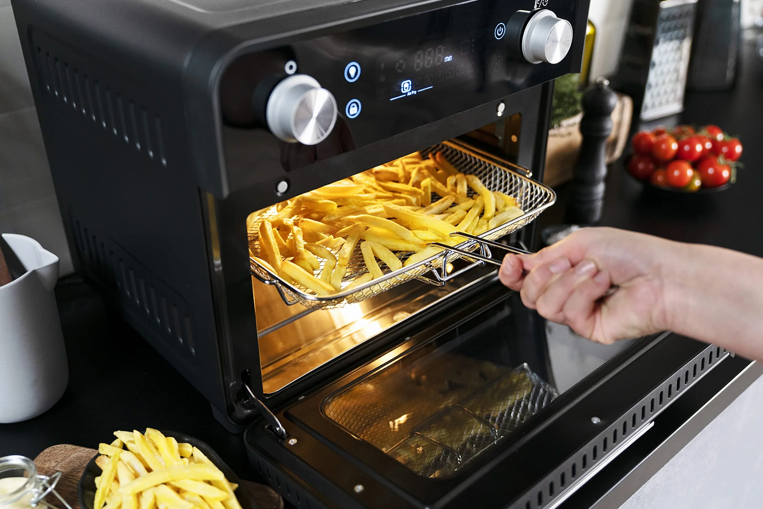 GASTROBACK Horno de diseño #42815 Air Fry & Pizza, 1680 W, 5 en 1: horno para pizza, freidora de aire caliente, mini horno, pincho giratorio para barbacoa y deshidratador, capacidad de 22 litros, 3