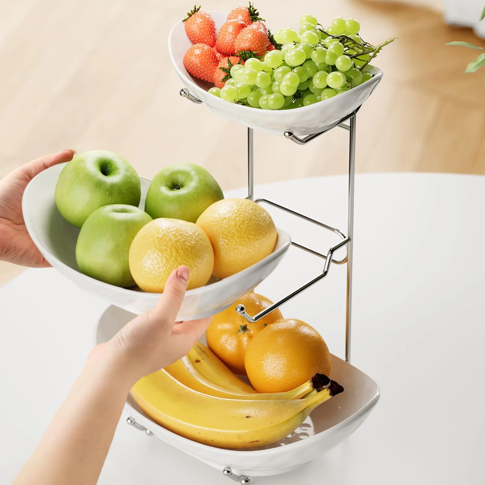 Cuenco de frutas, cesta de cerámica de 3 niveles, soporte para servir de 3 niveles con estante de metal, cuencos de cocina de porcelana para frutas, verduras, aperitivos, nueces, postres,