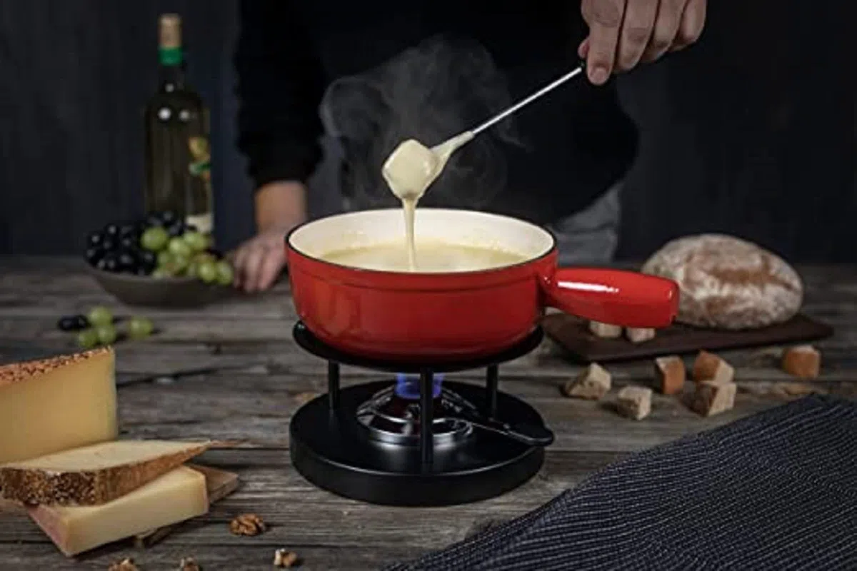 Kuhn Rikon 32056 - Cacerola para Fondue para vitrocerámica de inducción (24 cm), Color Rojo