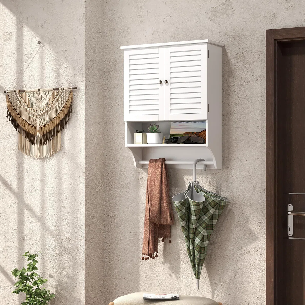 GIANTEX Armario de Pared para Baño, Armario Colgante de Madera con 2 Puertas Persianas, 3 Estantes y 1 Toallero, 60 x 22 x 75 cm, Mueble de Almacenamiento para Baño, Comedor, Entrada (Blanco)
