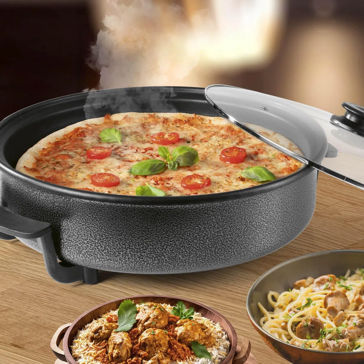 GOURMETmaxx Sartén eléctrica multifunción ⌀ 40cm | Con termostato, tapa de cristal y recubrimiento antiadherente | XXL - ideal como paellera, sartén para guisar y sartén wok | 1500W [acero inoxidable]