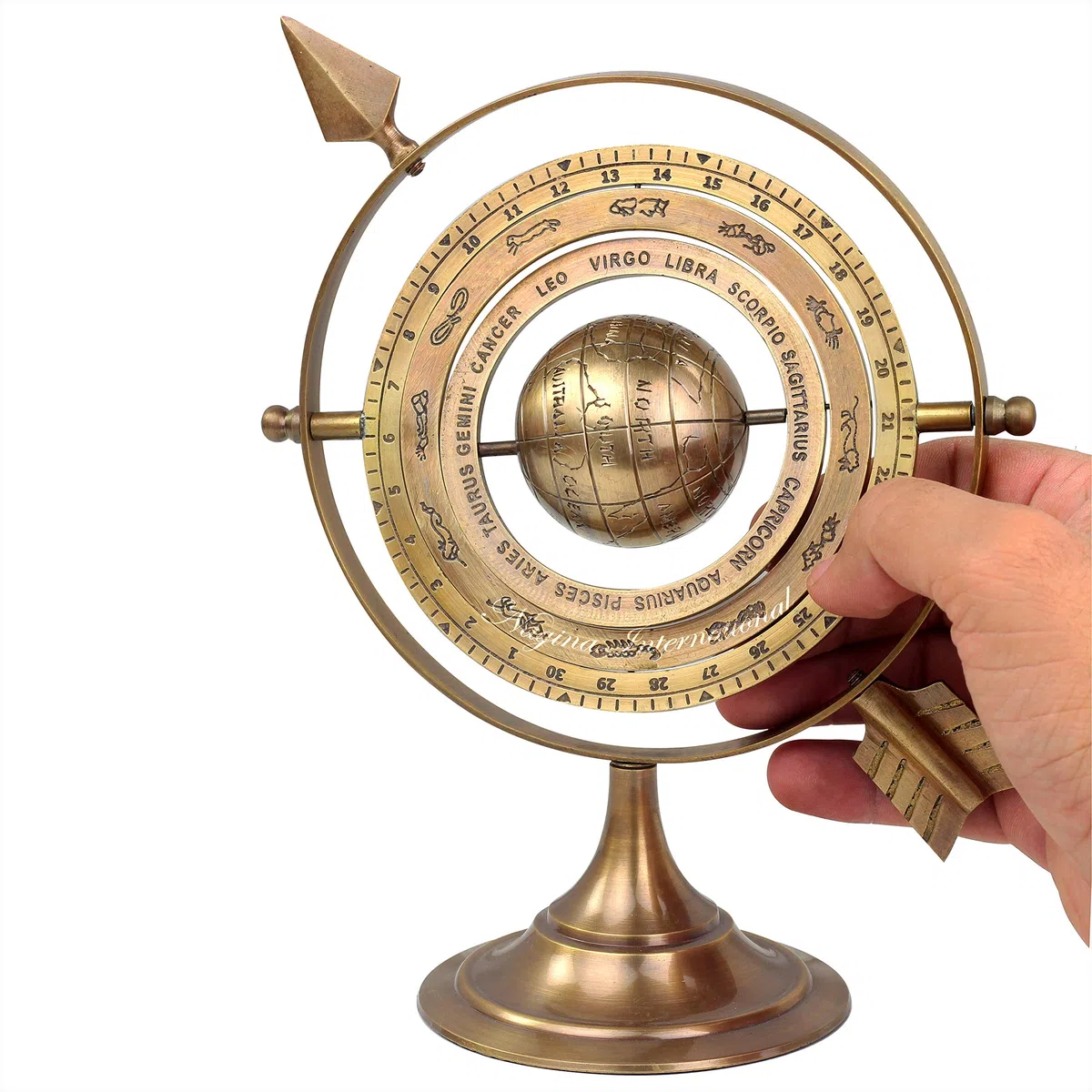 Esfera armilar de latón antiguo de 8 pulgadas con flecha de reloj de sol | Astrolabio marítimo náutico grabado | Ideas de decoración del hogar