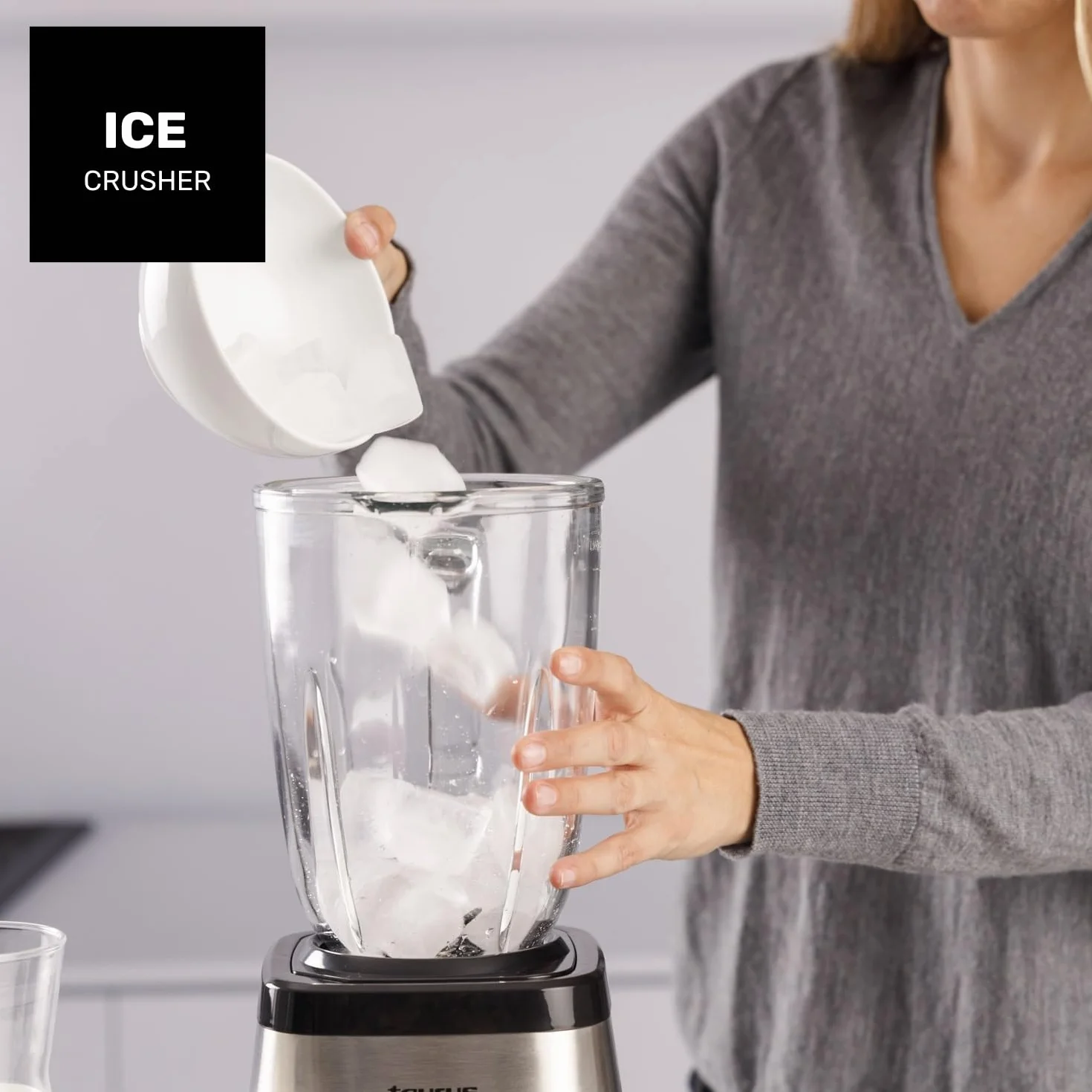 Taurus Amazing - Batidora de Vaso JB1502XC, 1500W, Jarra de Cristal 1.5L, 2 Velocidades + Turbo, 4 Cuchillas Inox, Pica Hielo, Seguridad Integrada, Apta Lavavajillas, Gris y Negro