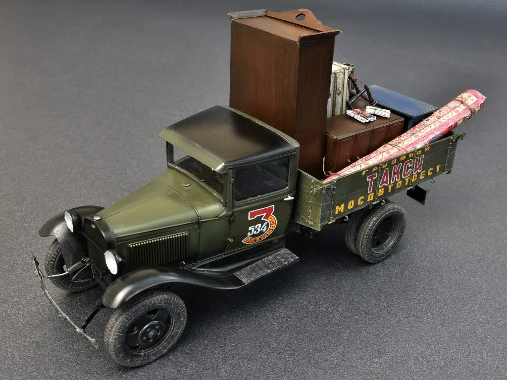 MiniArt 38013 1:35 Sov. 1,5 Ton Camión AA Polutorka – Réplica Fiel, construcción de maquetas, Kit de plástico, Manualidades, aficiones, Pegar, maqueta, Montaje, sin barnizar