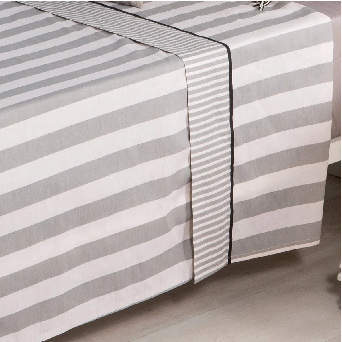COTTON ARTean Juego de sábanas 135x190/200 Percal Algodón 180 hilos LINES GRIS 3 piezas: Encimera, 1 Funda de Almohada, Bajera Ajustable